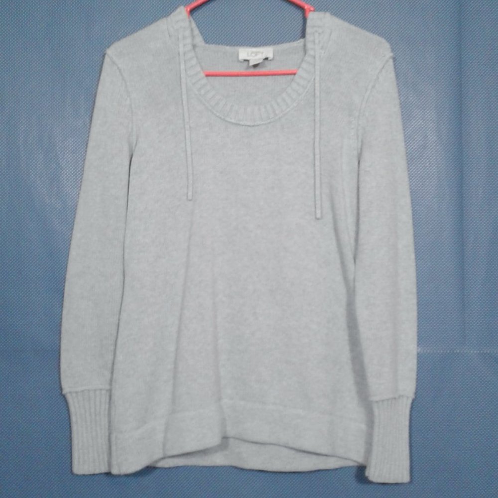 Ann Taylor Hooded tunic style sweater